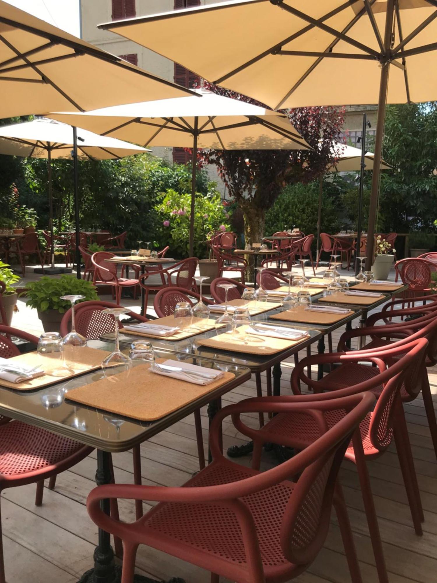 Hotel Gallia Aix-les-Bains Bagian luar foto