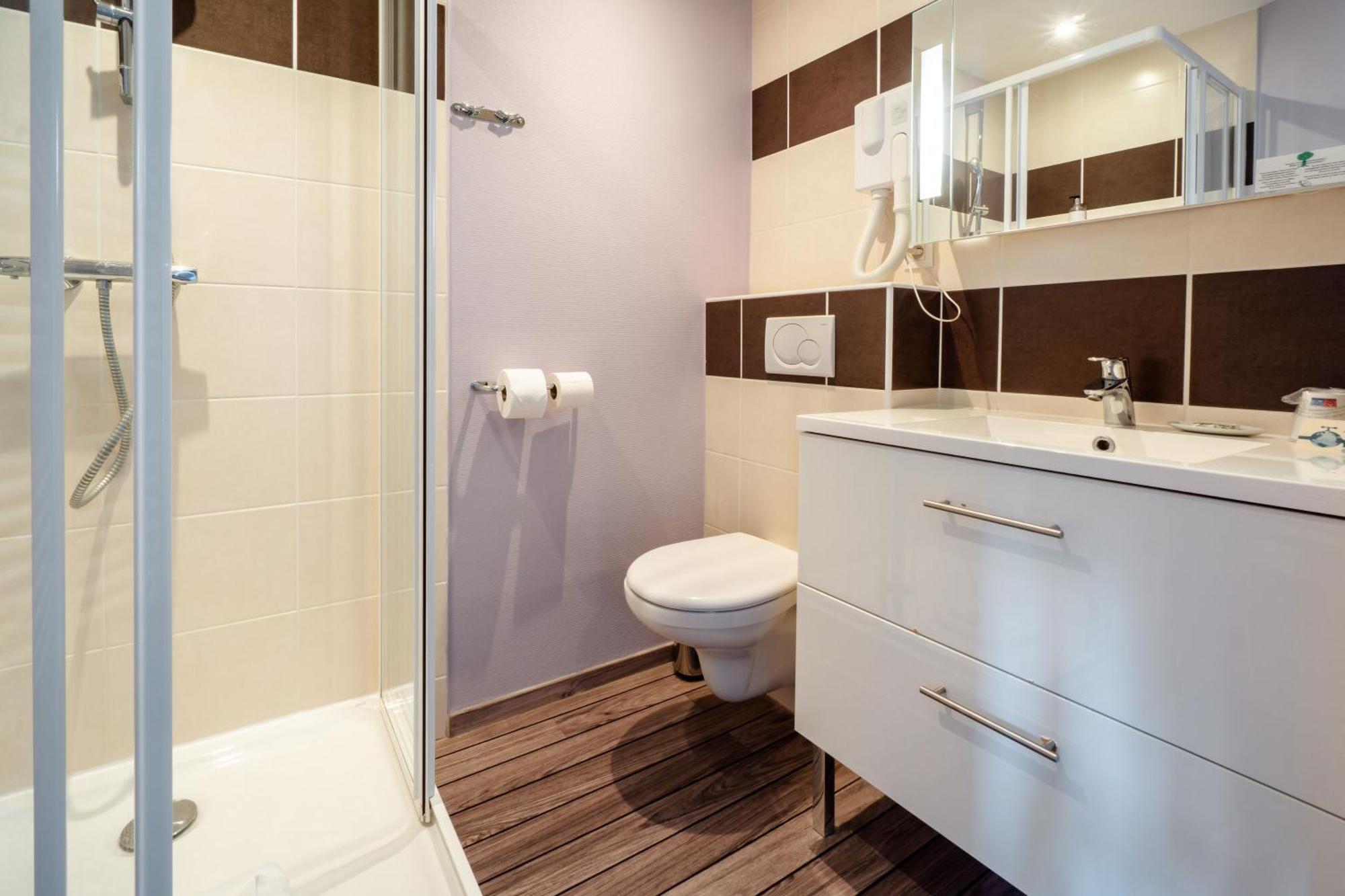 Hotel Gallia Aix-les-Bains Bagian luar foto